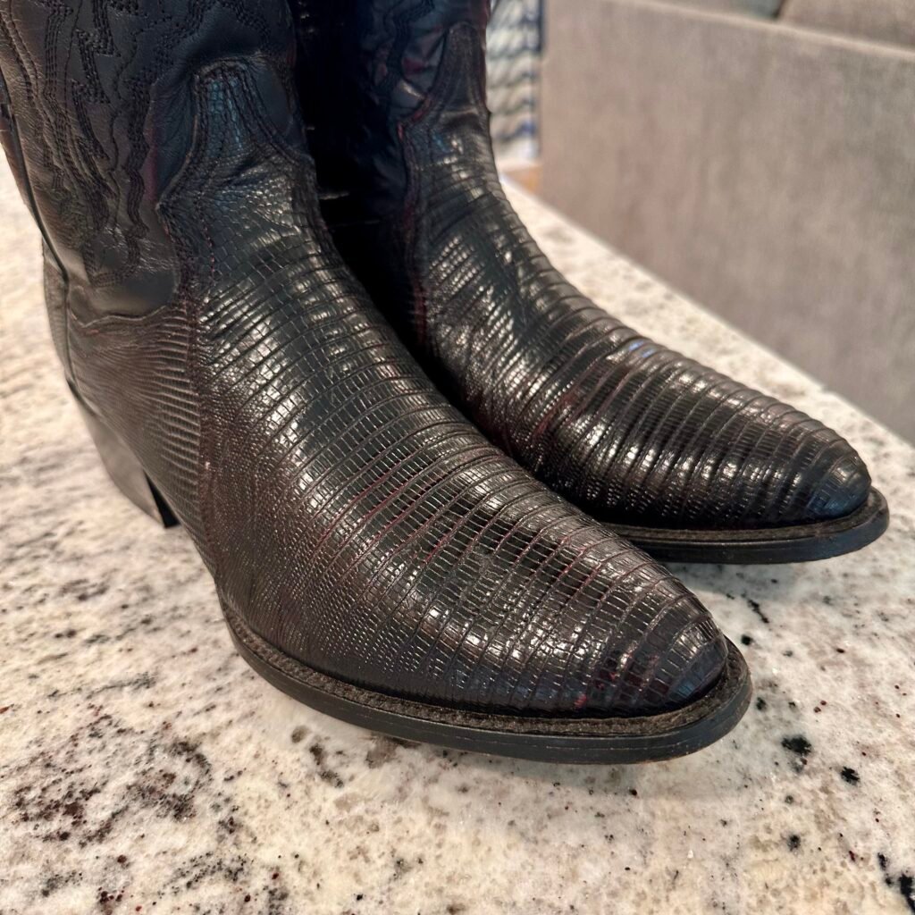 dan-post-lizard-boots-mens-cowboy-style-262-black-cherry-red-exotic-roper-western-leather-pull-on-front