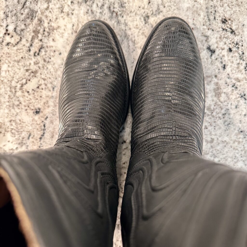 tecovas-nolan-lizard-boots-cowboy-western-roper-pull-on-leather-black-style-1006-worn-mens-top