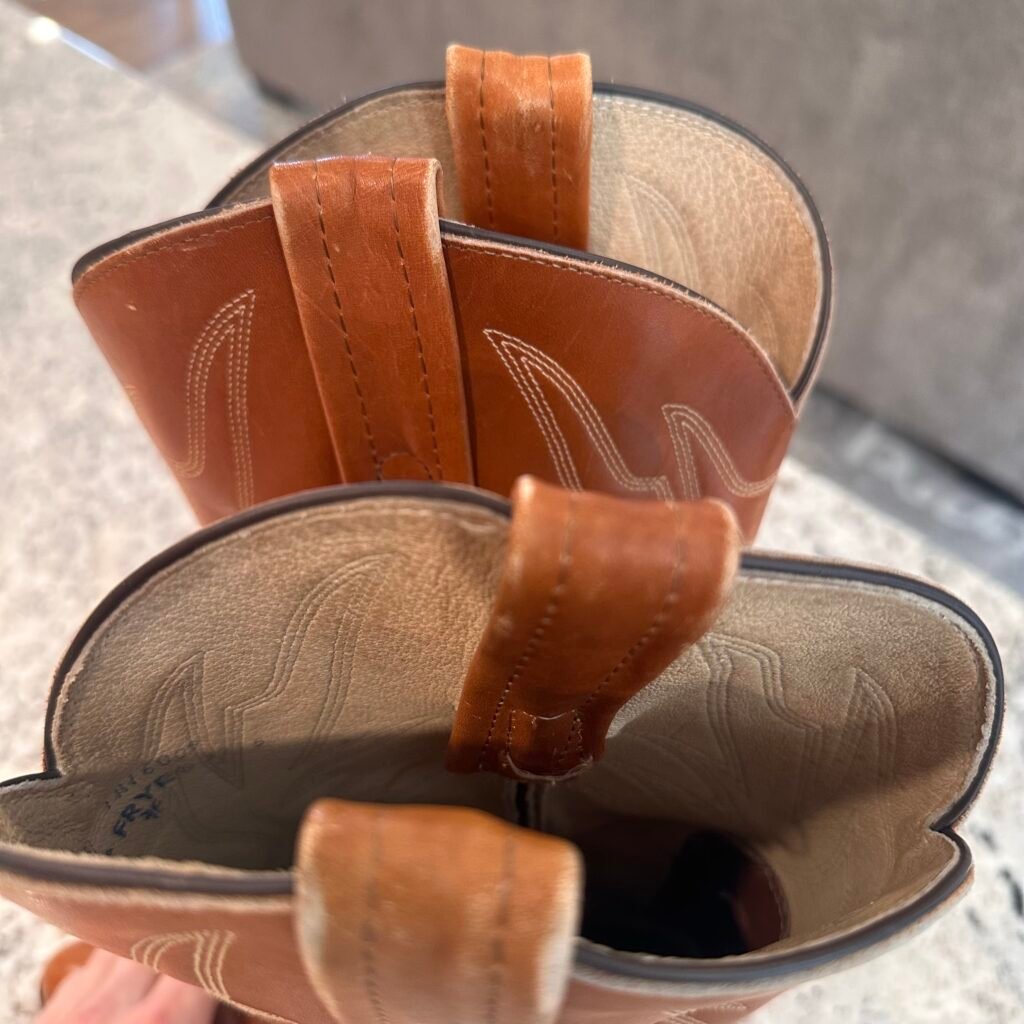 vintage-frye-cowboy-boots-mens-brown-leather-pull-on-FR16009-tan-riding-roper-ranch-farm-retro-straps